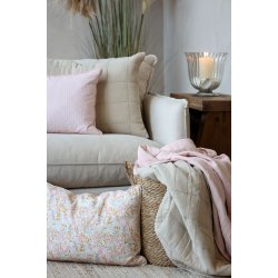 Quilt | Creme |�Chic Antique