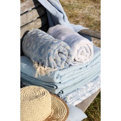 Quilt med lysebl� striber I Chic Antique
