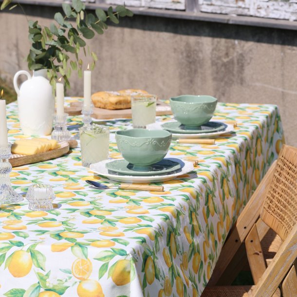 Dug med citroner I ChiqAntique I 240x140cm