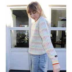 Pridelender sweater af 100% kamgarns-uld