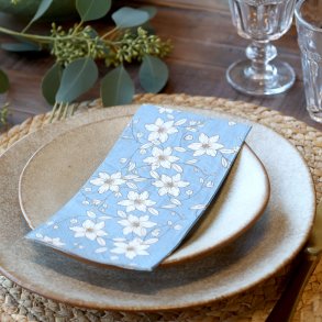Servietter i bl� med blomster I Chic Antique