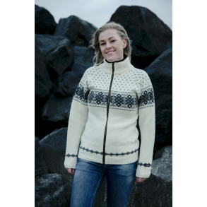 Hvid norsk striktrje af 100% uld.