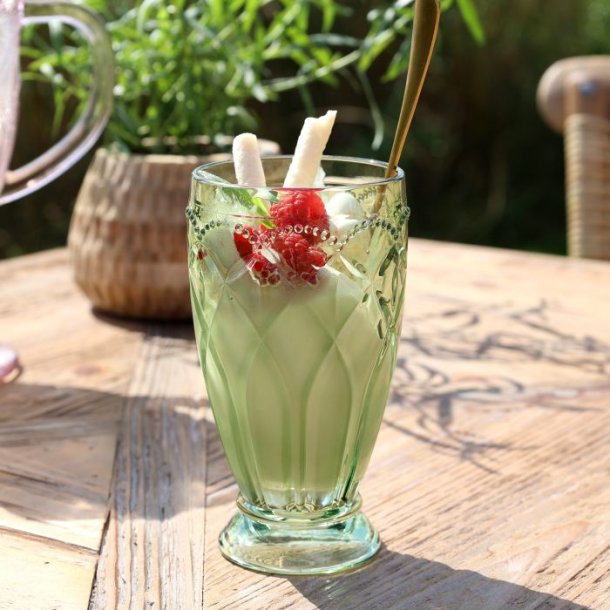 Glas med m�nster I Gr�n I ChiqAntique