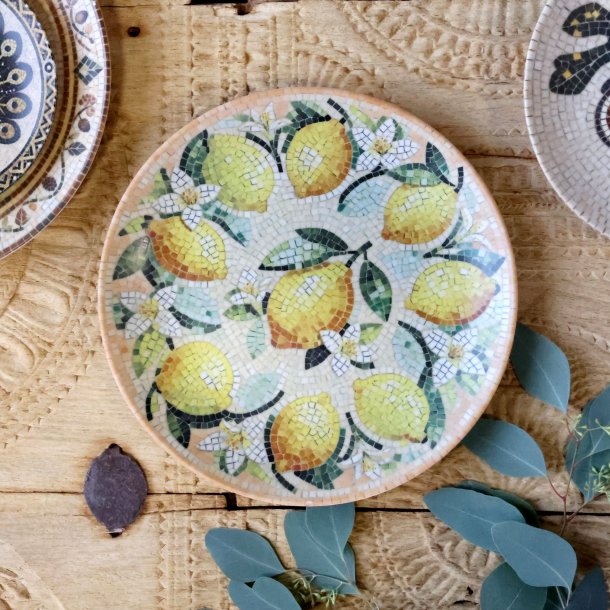 Mosaik tallerken med citroner fra Chiq Antique