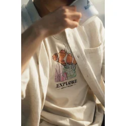 T-shirt I Clownfish Garden I LAKOR