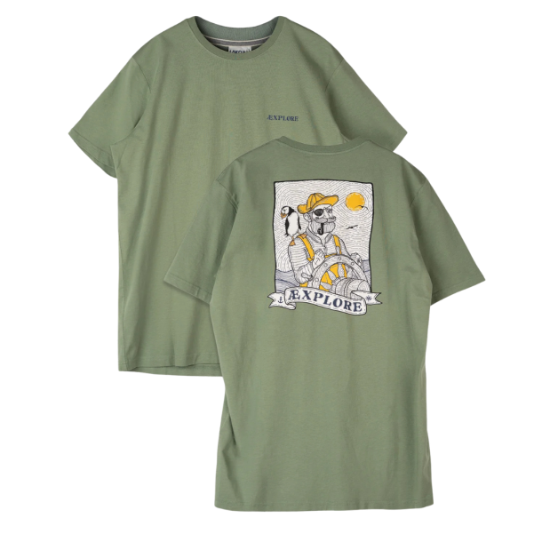 T-shirt I Sea parrot &amp; shipster I LAKOR