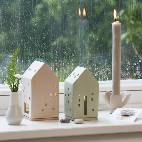 Lysestage l Blomst l Beige l Stentj l Indretning l Rder l