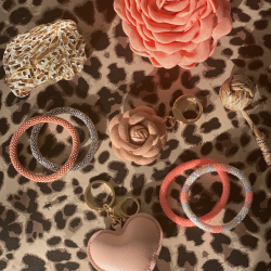 Hrklemme l Strandskal l Brun l Hr accessories l By Str l 