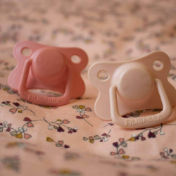 Sut l Sutter l Pak af 2 l Peach l + 6 mdr l Baby &amp; brn l Filibabba l