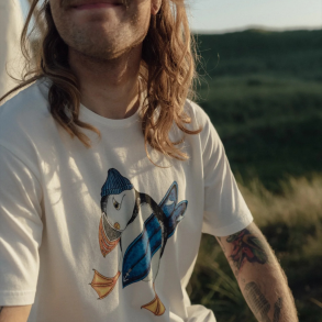 T-shirt fra Lakor l Surf's up i en star white 