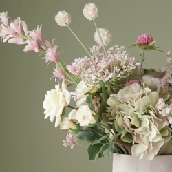 Allium kunstig blomst i en sart lyserd fra Mr.Plant l 70cm 