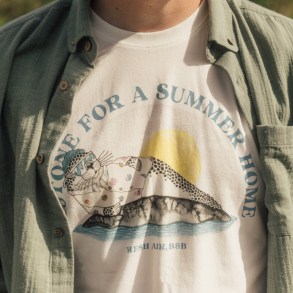 T-shirt | Vacation stone | Lakor