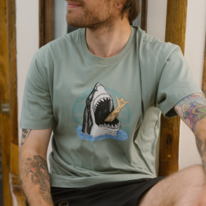 T-shirt I Shark Shaka | LAKOR