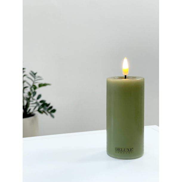 Led Lys l Deluxe Homeart l Oliven Grn l D5 x H10