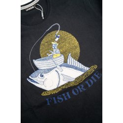 T-shirt | Reel big fish (Moonless Night) Lakor