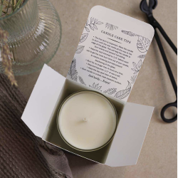 Duftlys l Soy wax l Lily of the Valley l Vegan l 170ml l 35 timers brndetid l 