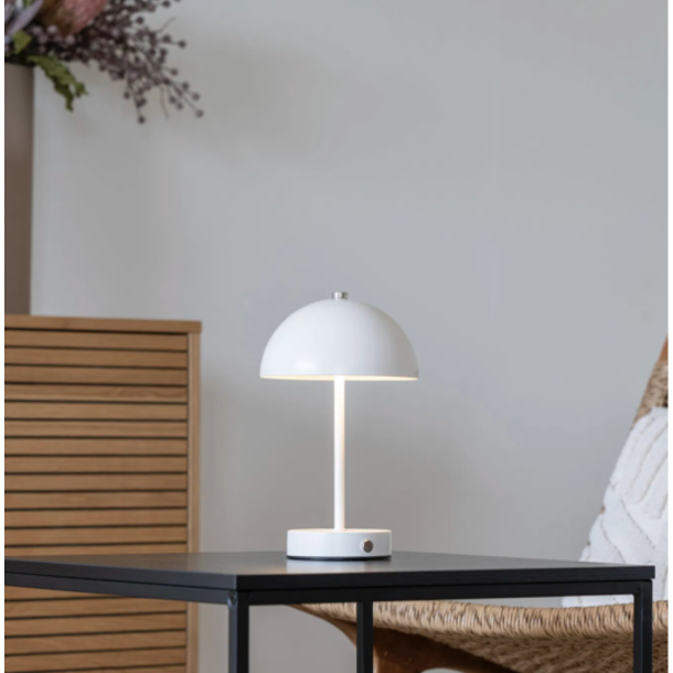 Lampe l LED l Bordlampe l Hvid l Genopladelig l House Nordic l 