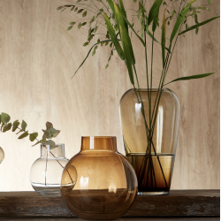 Vase l Glas l Classic vase L l Brun l WikholmForm l