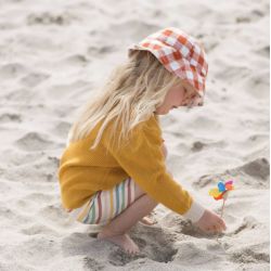 Solhat l Vendbar l Spring l Baby &amp; brn l kologisk l Little Green Radicals l 