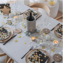 Glasunderlag l St med 2 l Akacietr l Rder l 