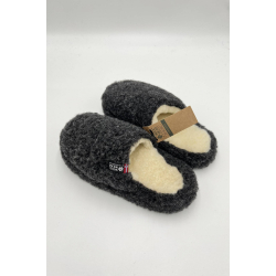 Bamse slippers af 100% ren uld fra WOOLWEAR of Scandinavia