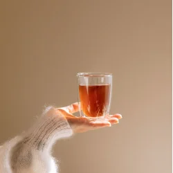 Dobbeltv�gget glas til varme drikke�I 200 ml