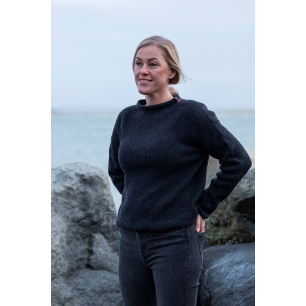 Striktrjen 1x1 ribstrik fra WOOLWEAR of Scandinavia 100% fin uld